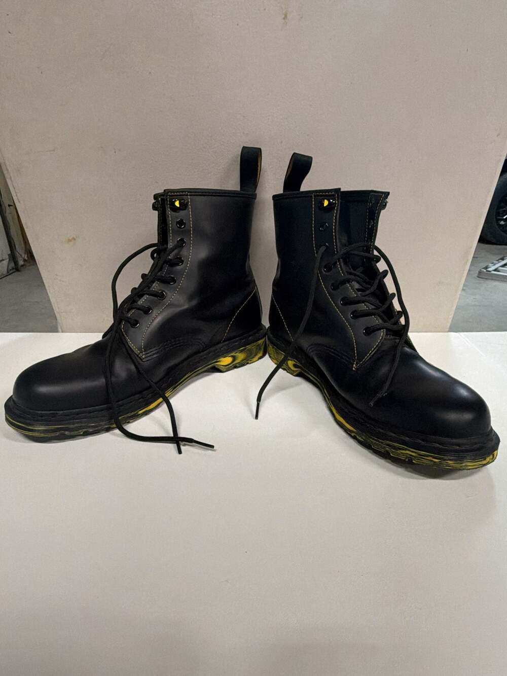 Dr. Martens 1460 Smooth Leather Lace-Up size 13